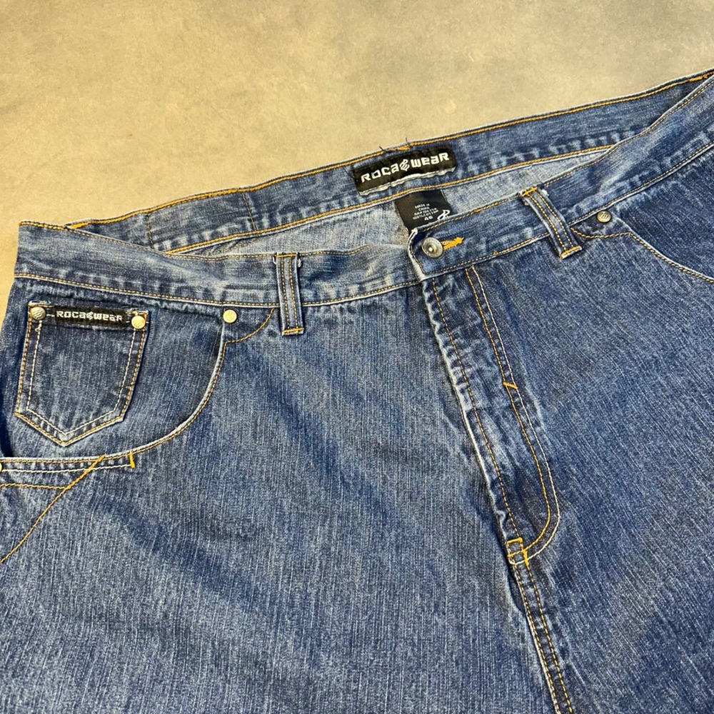 Rocawear Jeans Men 46 Blue Baggy Loose Fit Denim Embroidered Logo Excellent